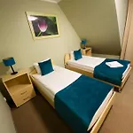 Lotos Hotel *